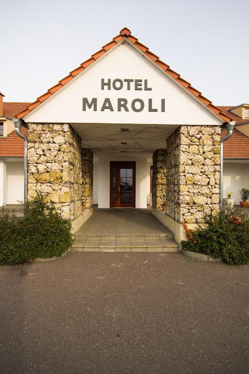 Hotel Maroli Mikulov Exterior photo