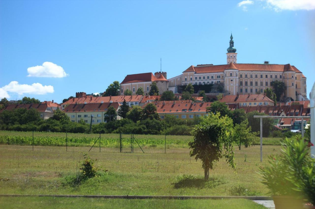 Hotel Maroli Mikulov Exterior photo